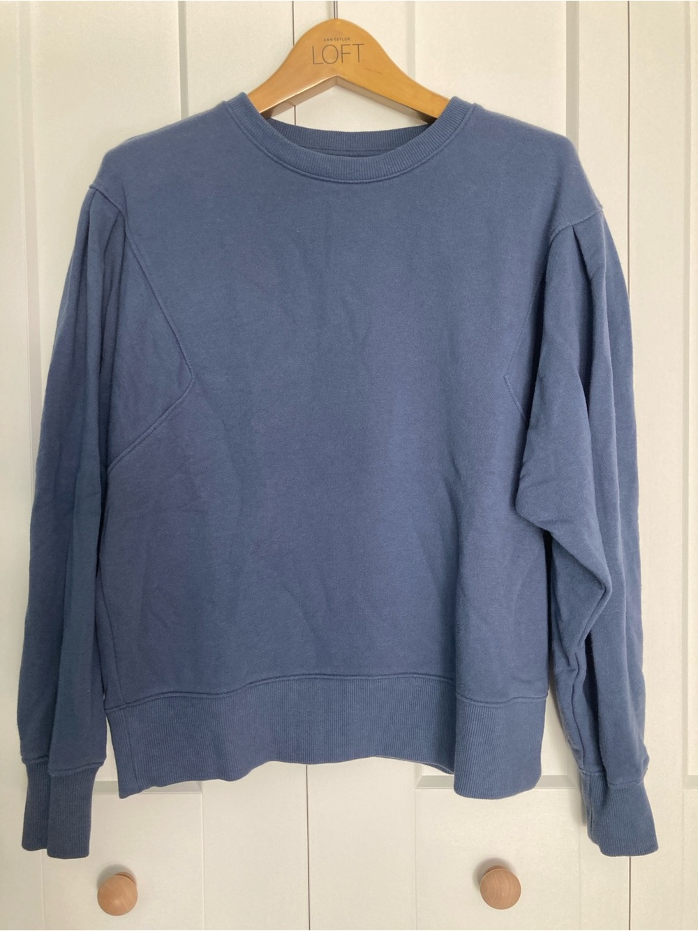 Sonoma Women’s Crewneck Sweatshirt in Dusty Blue XS
